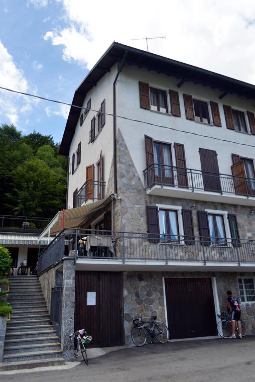 Albergo Diana Tronzano Lago Maggiore Exterior photo